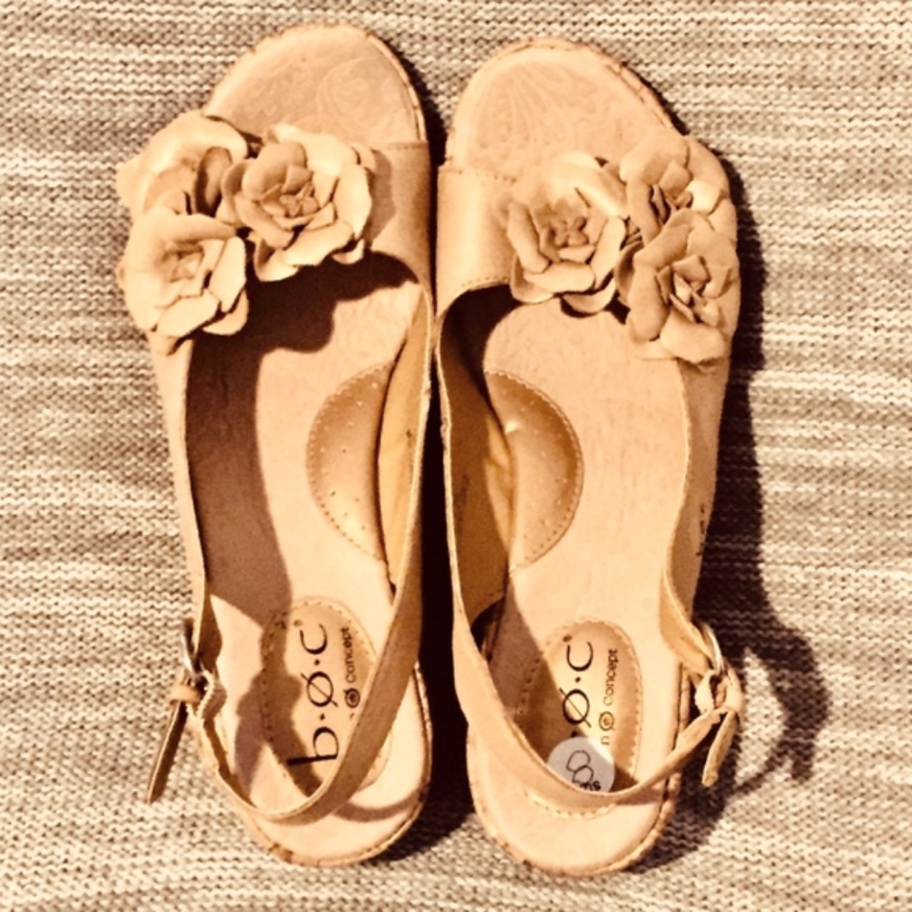BOC  Sandals
